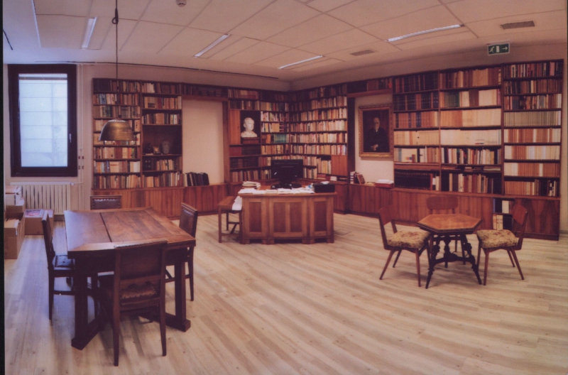 Glazarjeva knjižnica