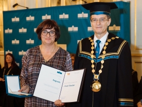 Nagrada Univerze v Mariboru za strokovno delo dr. Vlasti Stavbar